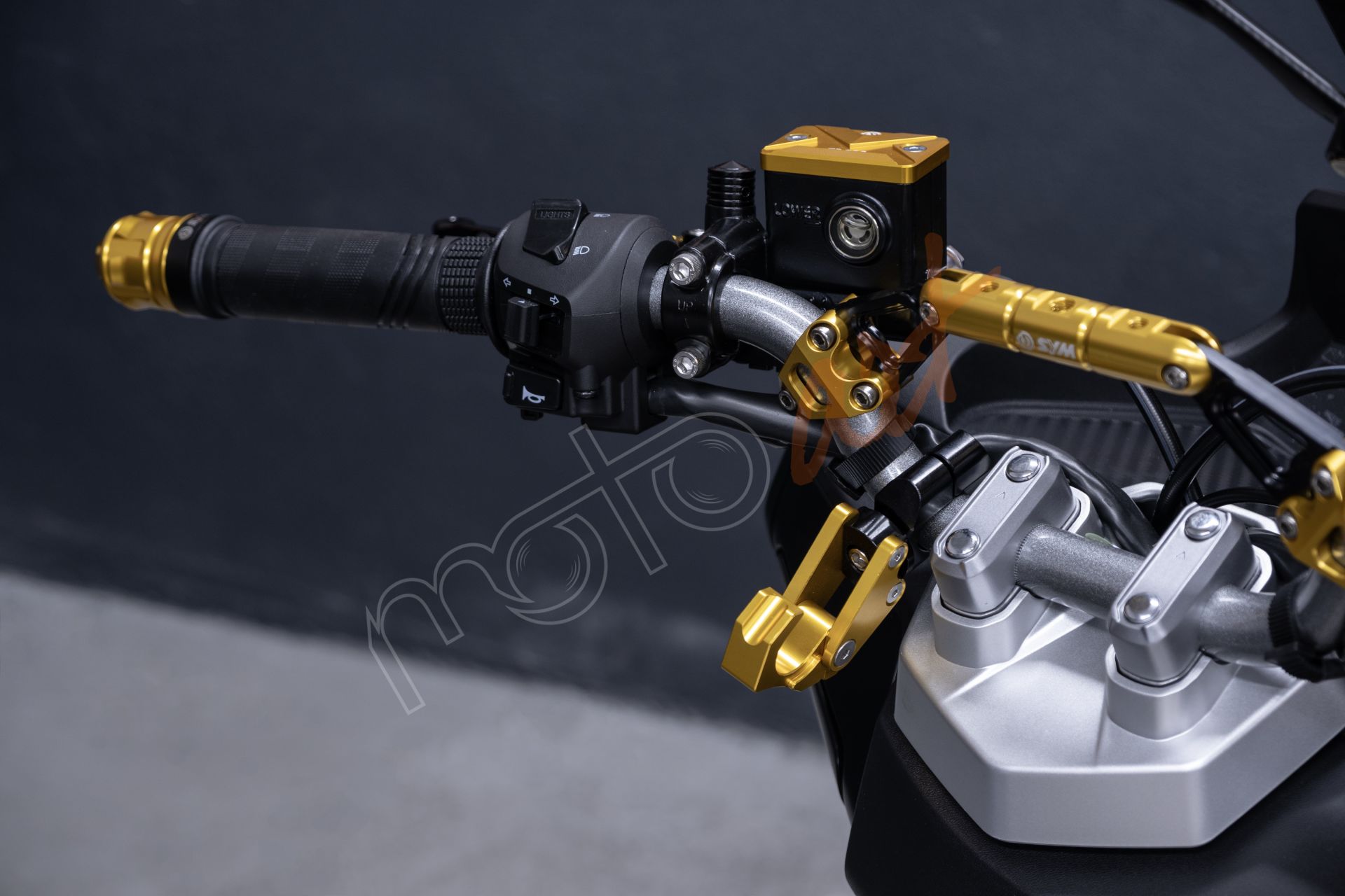 SYM AKSESUAR KATLANIR ASKI KANCASI