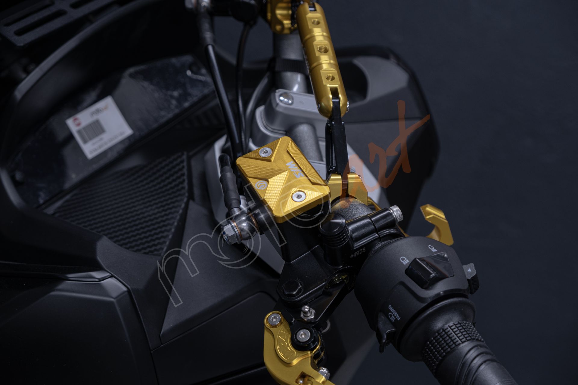 SYM AKSESUAR HİDROLİK YAĞ KUTUSU KAPAĞI JET X ADX