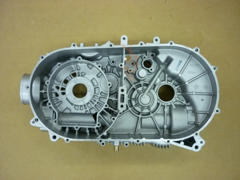 SYM SOL KRANK KUTUSU ATV600