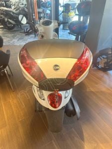 SYM ORJİNAL ÇANTA  BEYAZ TOPCASE 40 LT