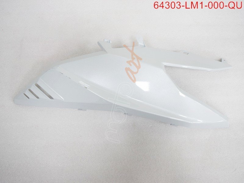SYM R. FR SIDE COVER WH-300P BEYAZ CRUISYM