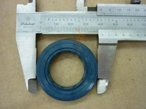 SYM YAG KECESI 24X40X7 ATV300