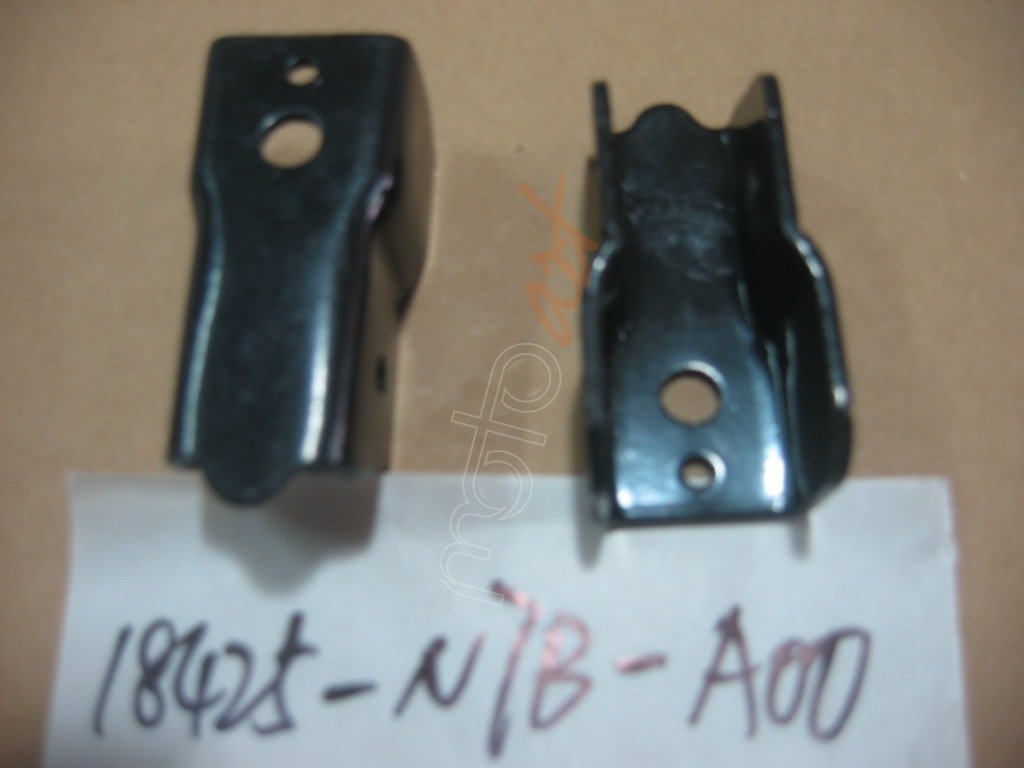 SYM SAG ARKA BASAMAK BRAKETI ( XS125K )