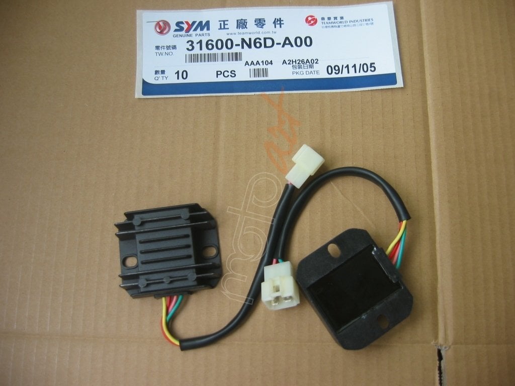 SYM KONJEKTOR-REGULATOR  XS125K