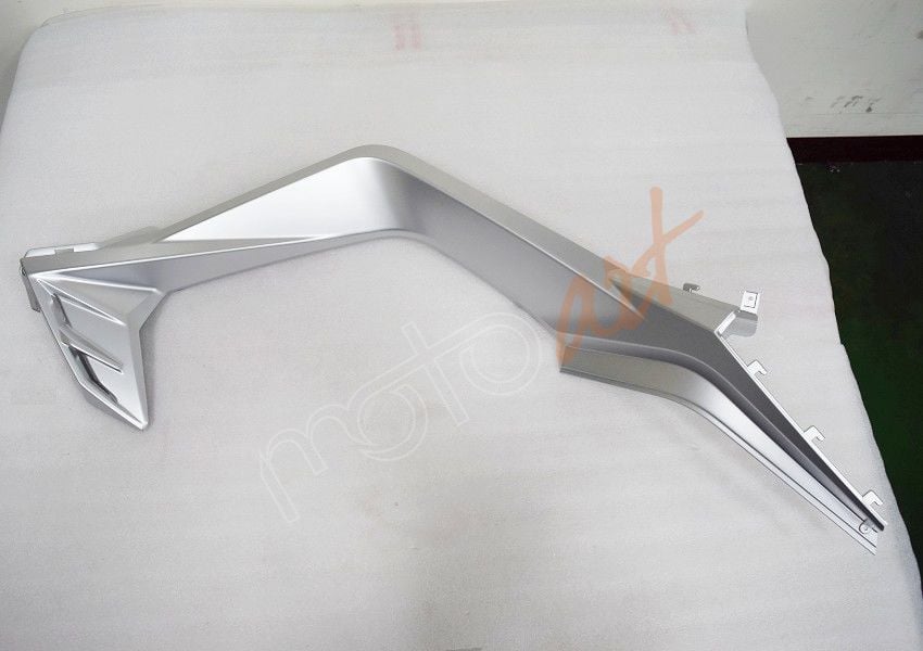 SYM ALT PANEL SAG DEGORATIF KAPAK (S-011U) CRUISYM