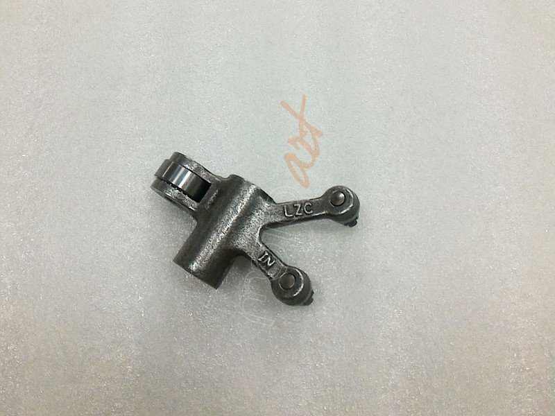 SYM IN. VALVE ROCKER ARM ASSY. JOYRIDE2