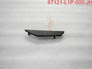 SYM WIND SCREEN GARNISH LH COVER(BK-001UL) GTS250