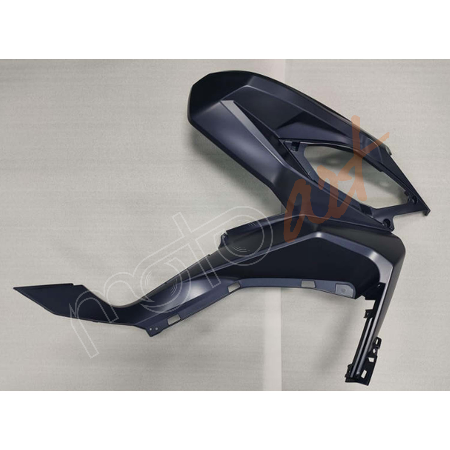 SYM_GRENAJ ON GOHUS PARCA_(64301-XN1-000-AQ)_RH/ON SAG(R.)_AQ_MATMAVI_AQ ADET MOD.OZEL_JETX125T_