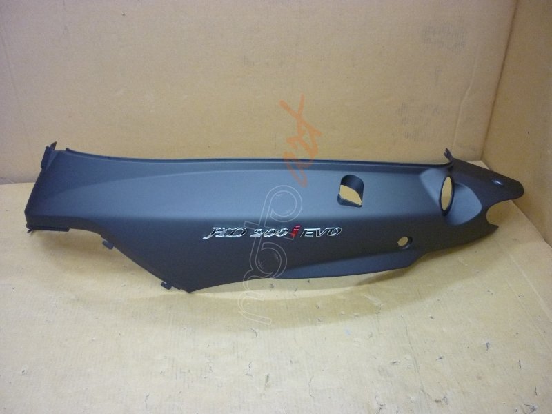 SYM SELE ALTI SOL GRENAJ MAT SIYAH HD200