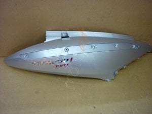 R BODY CVOER ASSY S 421S